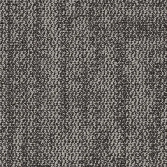600
