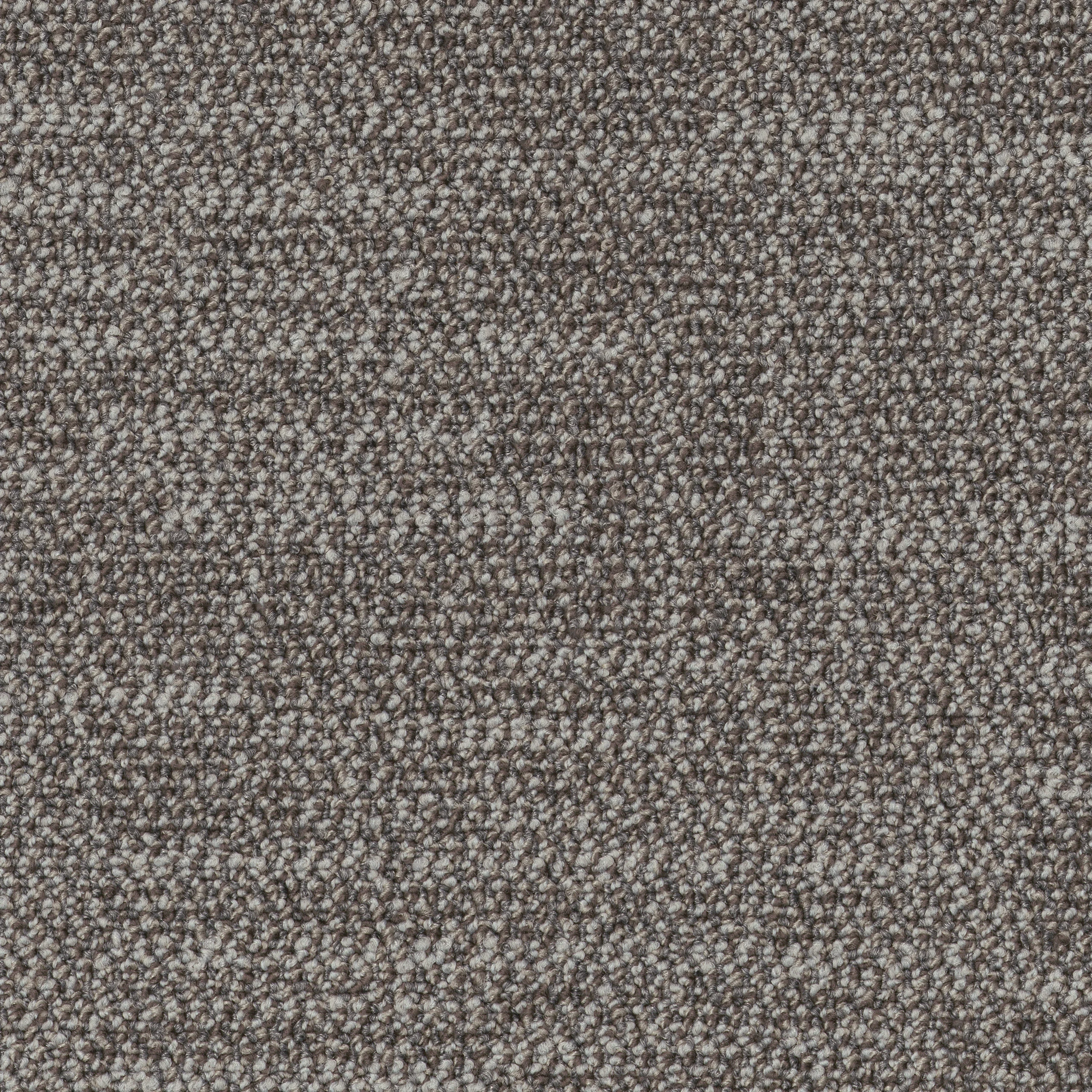 645